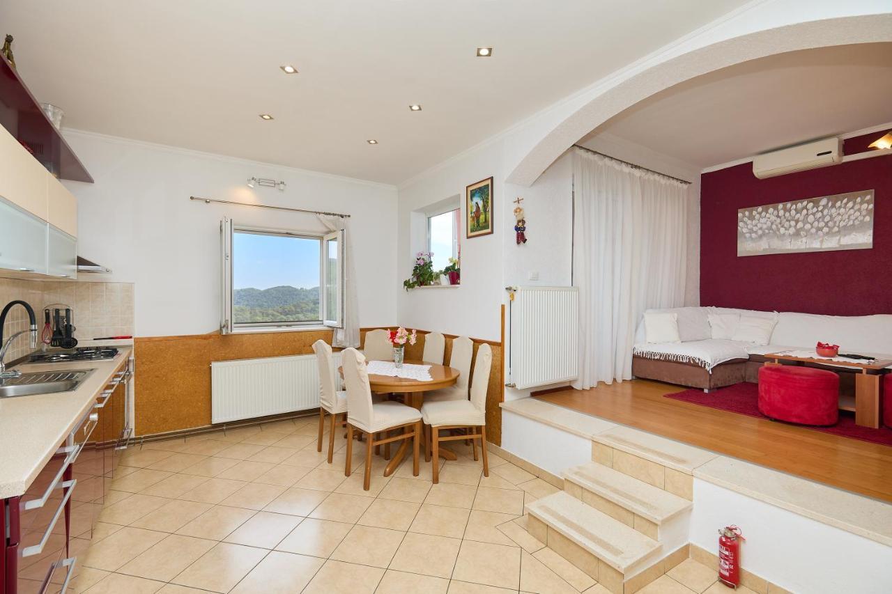 Agriculture & Holiday House Lasko Govedari ภายนอก รูปภาพ